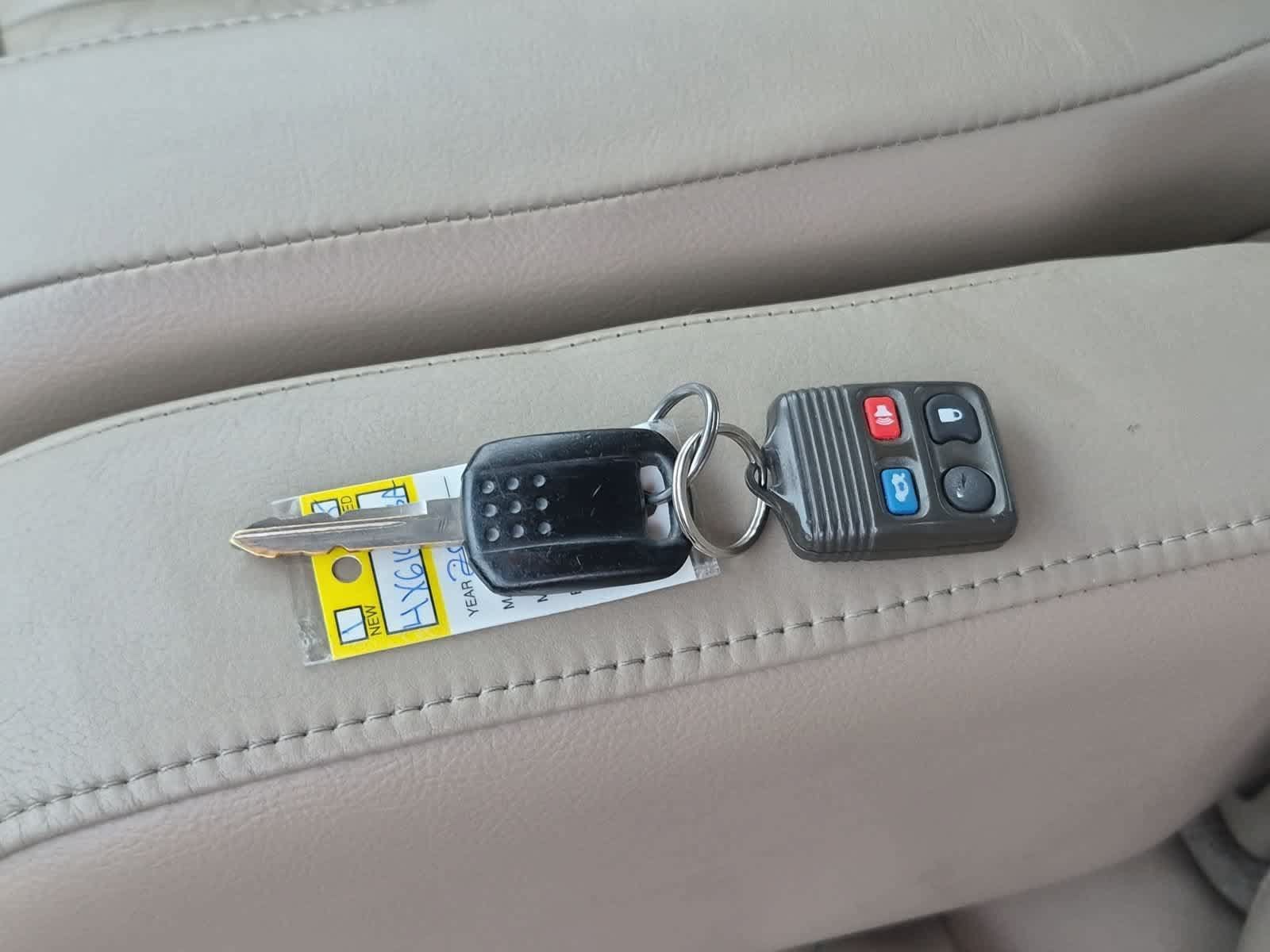 Used 2004 Mercury Grand Marquis LS RWD image 34