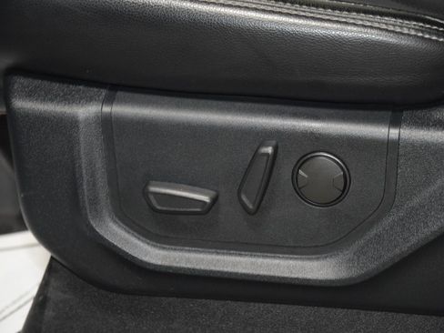 Used 2020 Ford F150 Lariat w/ Equipment Group 502A Luxury image 40