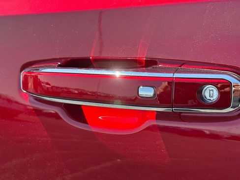 New 2026 GMC Yukon Elevation AWD/4WD image 14