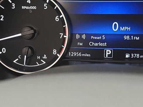 Used 2024 Nissan Murano SV image 26