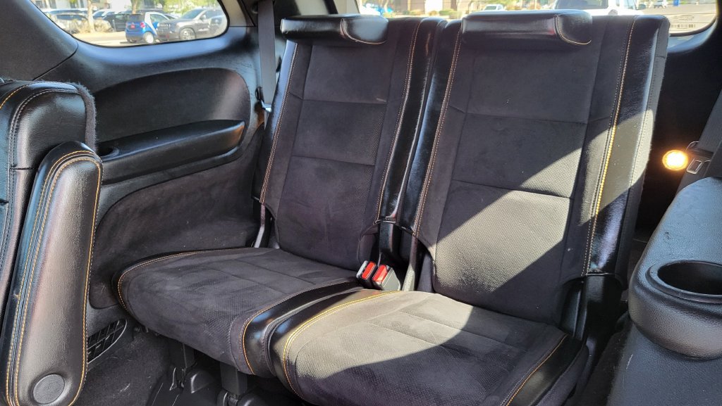 Used 2023 Dodge Durango R/T w/ Hemi Orange Plus Package RWD image 28