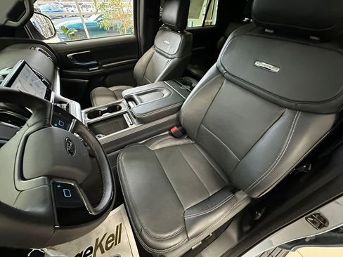 New 2025 Ford Expedition Platinum w/ Stealth Performance Package image 16