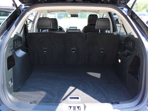 Used 2023 Ford Edge SEL image 15