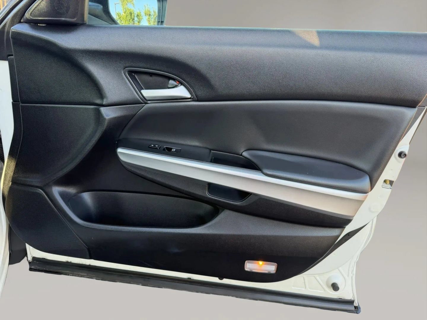 Used 2015 Honda Crosstour EX image 15