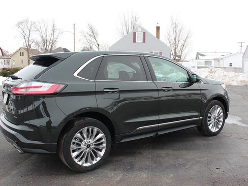 Used 2024 Ford Edge Titanium w/ Titanium Elite Package image 3