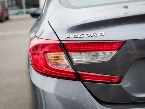Used 2019 Honda Accord LX image 14