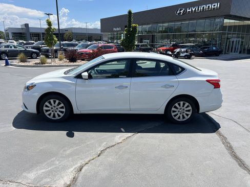 Used 2018 Nissan Sentra S FWD image 12