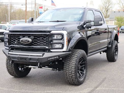 New 2026 Ford F250 Lariat w/ Black Appearance Package AWD/4WD image 15