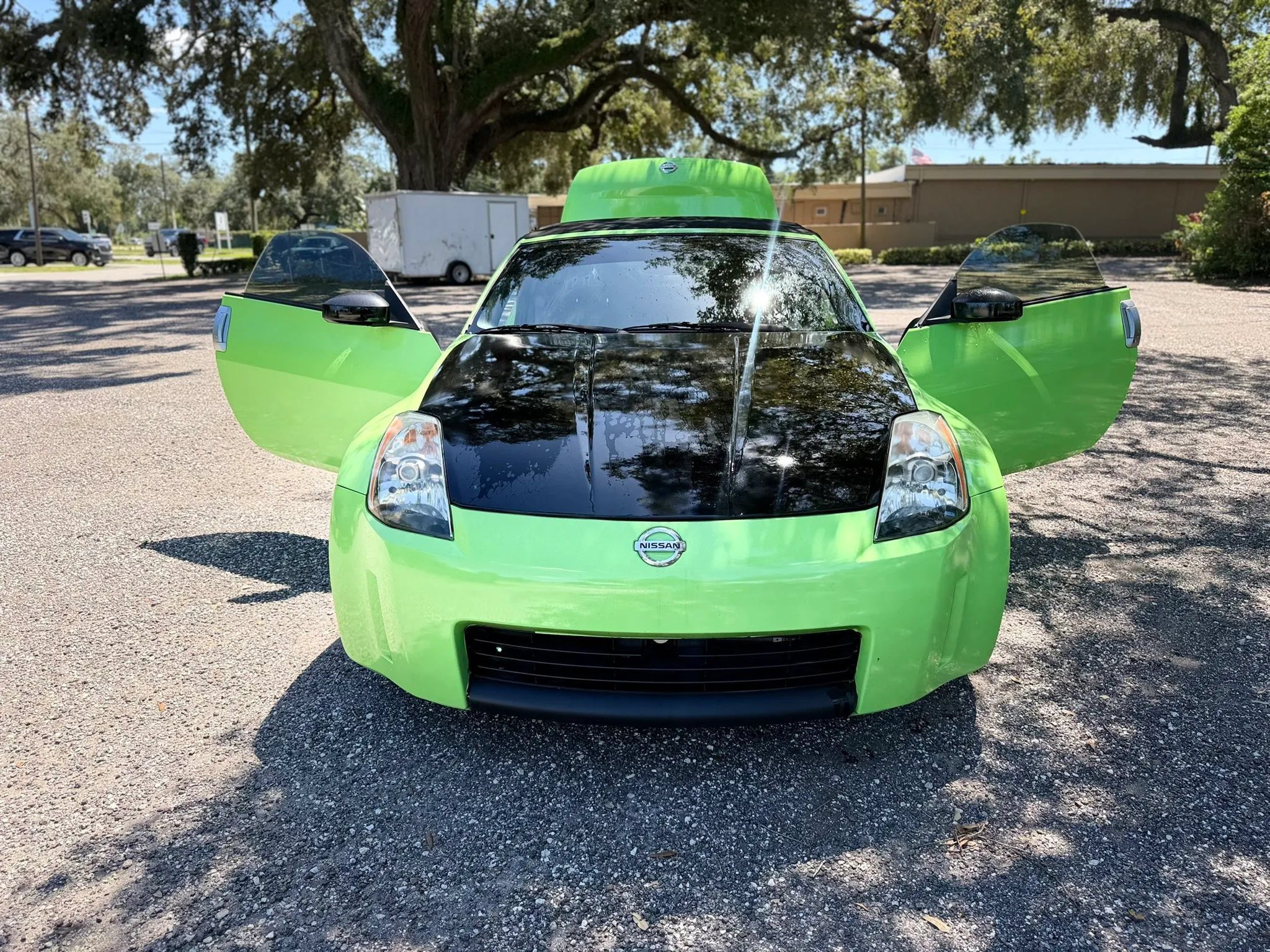 Used 2004 Nissan 350Z Touring RWD image 2