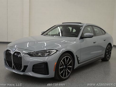 Used 2022 BMW i4 eDrive40 w/ M Sport Package image 3