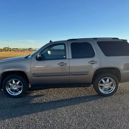 Used 2007 GMC Yukon SLE AWD/4WD image 4