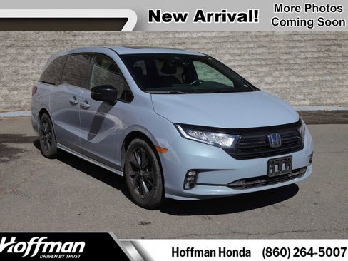 Used 2023 Honda Odyssey Sport image 1