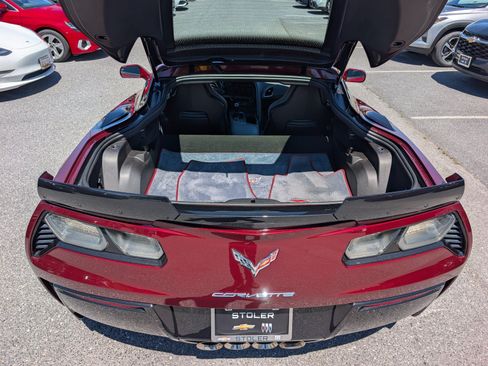 Used 2016 Chevrolet Corvette Z06 w/ 3LZ Preferred Equipment Group RWD image 12