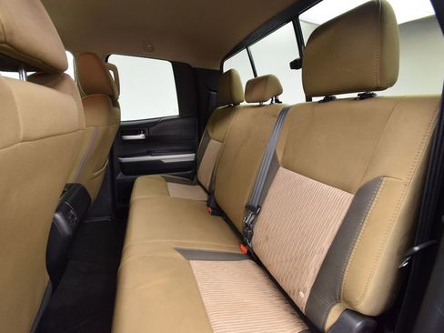 Used 2016 Toyota Tundra SR5 image 23