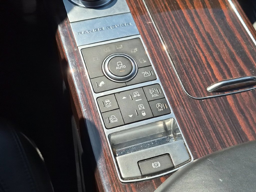 Used 2016 Land Rover Range Rover HSE AWD/4WD image 26