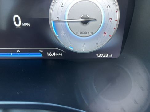 Used 2023 Hyundai Santa Fe Limited image 14