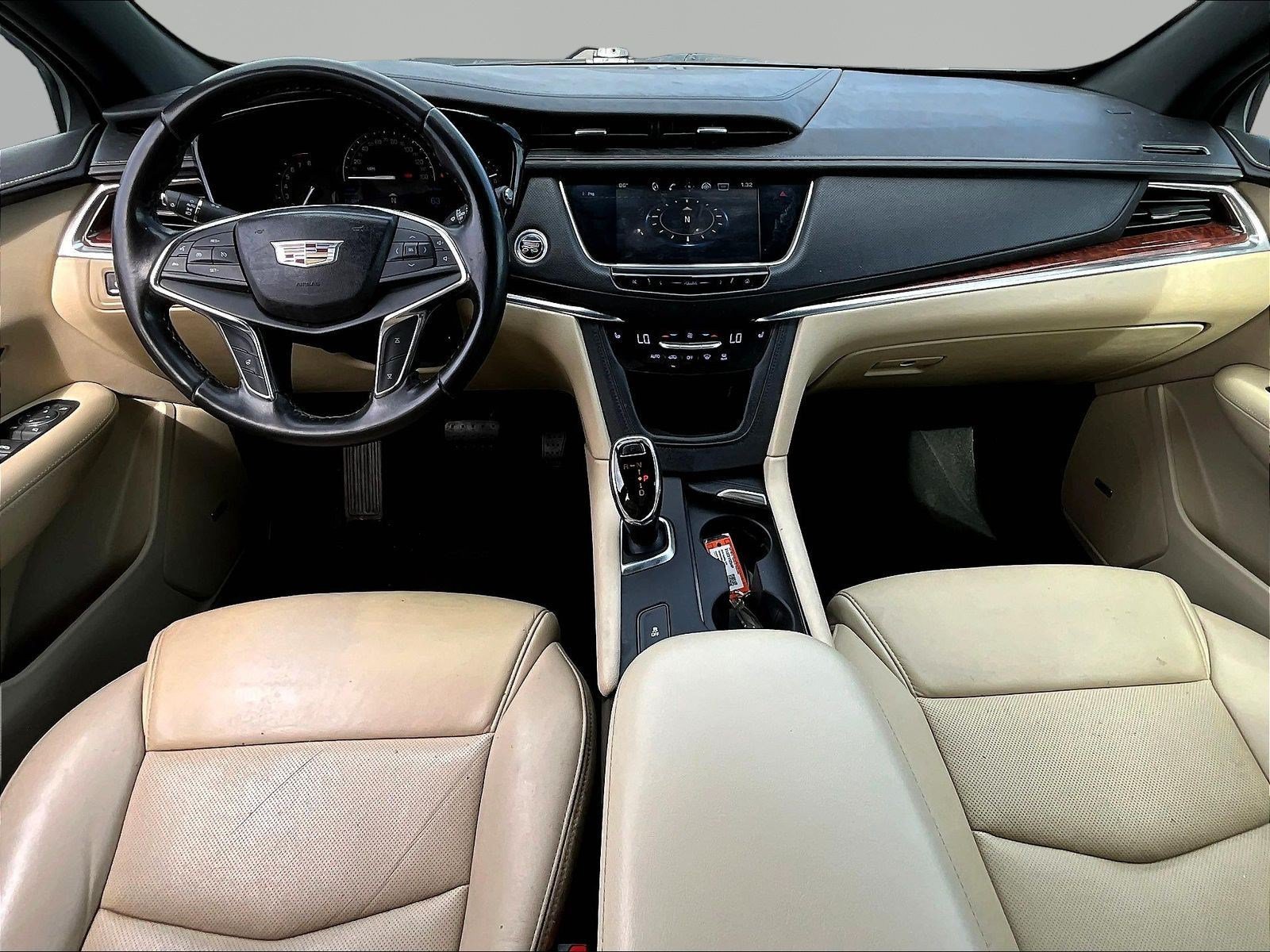 Used 2018 Cadillac XT5 Luxury FWD image 7
