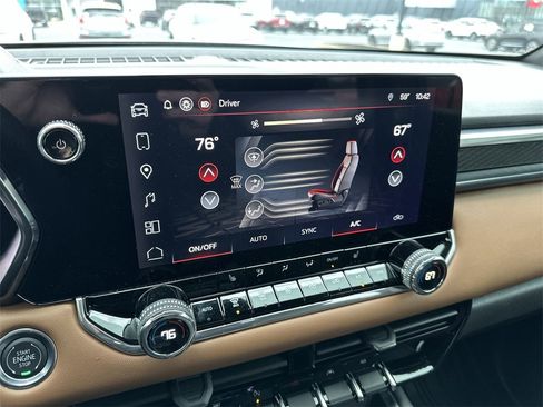 Used 2026 GMC Canyon AT4 image 19