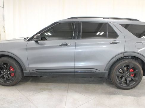 Used 2021 Ford Explorer ST w/ Equipment Group 401A AWD/4WD image 6