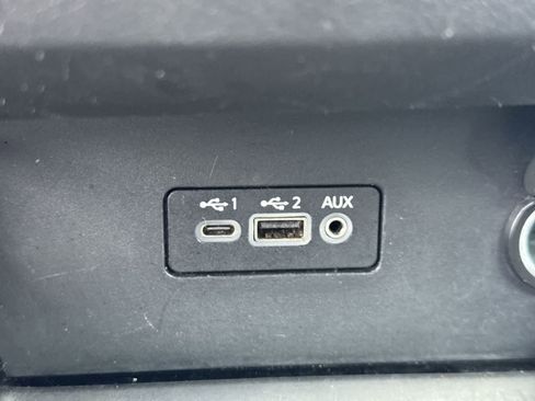 Used 2024 Nissan Altima 2.5 SV AWD/4WD image 41