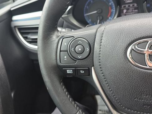 Used 2015 Toyota Corolla S FWD image 21