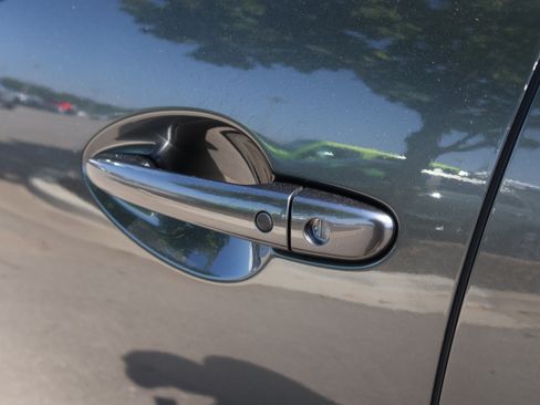 Used 2023 MAZDA CX-9 Touring Plus AWD/4WD image 19