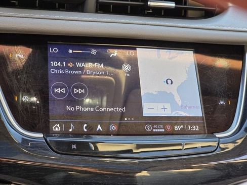 Used 2024 Cadillac XT6 Premium Luxury AWD/4WD image 20
