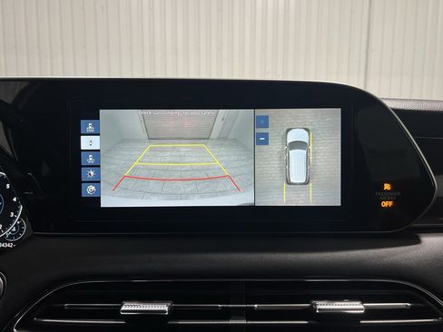 Used 2021 Hyundai Palisade Calligraphy image 13