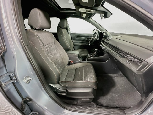 Used 2023 Honda CR-V Sport image 29