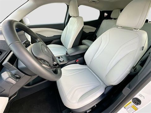 Used 2023 Ford Mustang Mach-E Premium image 22