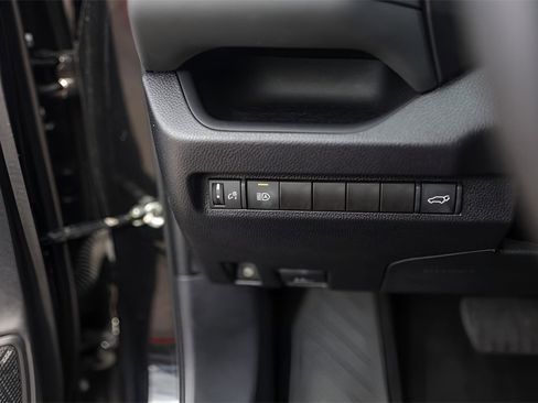 Used 2024 Toyota RAV4 XLE image 14