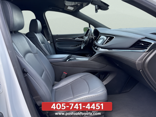 Used 2023 Buick Enclave Essence FWD image 9