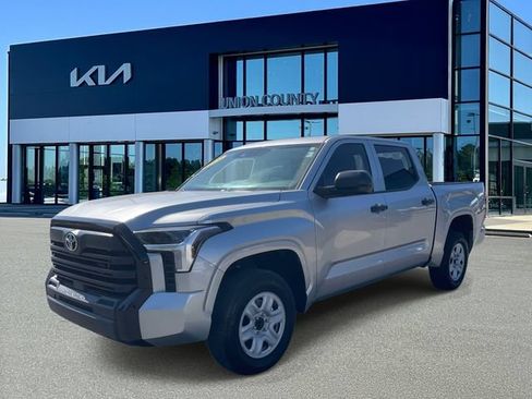 Used 2024 Toyota Tundra SR AWD/4WD image 3