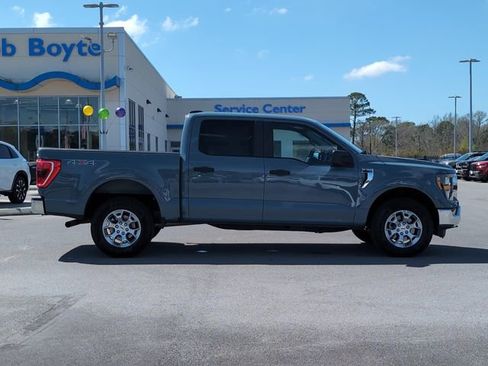 Used 2023 Ford F150 XLT image 2