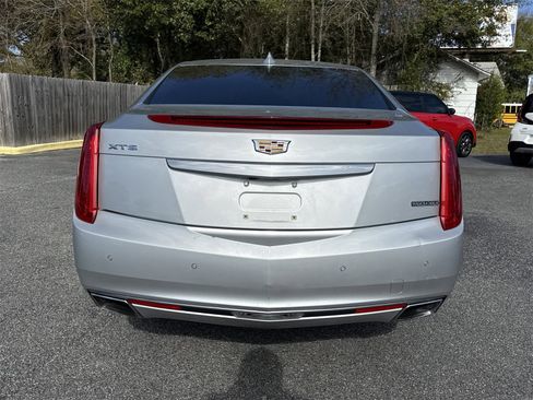 Used 2017 Cadillac XTS Luxury image 5