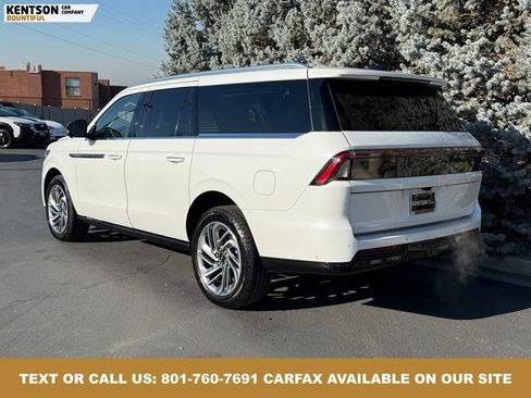 Used 2025 Lincoln Navigator L Reserve image 6