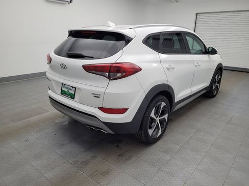 Used 2018 Hyundai Tucson Sport image 9