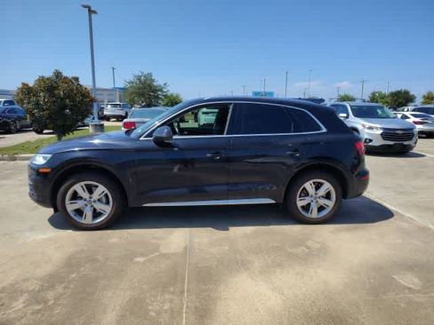 Used 2018 Audi Q5 2.0T Premium Plus w/ Premium Plus Package AWD/4WD image 2