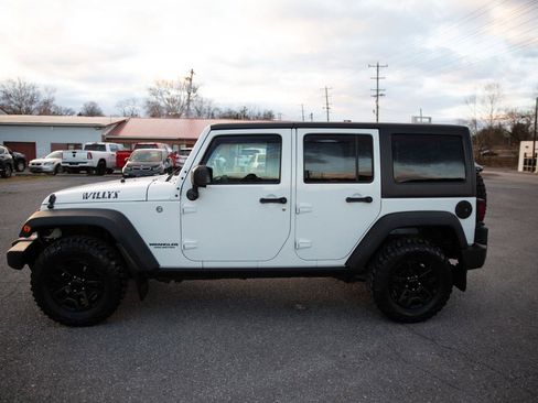 Used 2016 Jeep Wrangler Unlimited Sport image 6