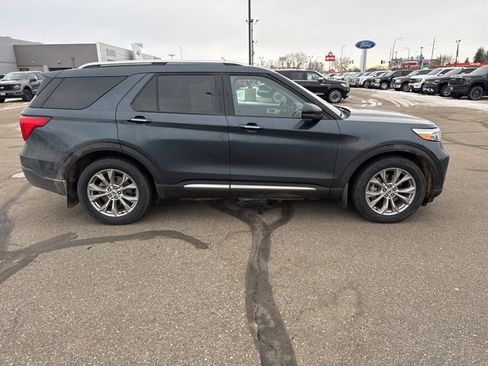 Used 2023 Ford Explorer Limited w/ Limited Technology Package image 8