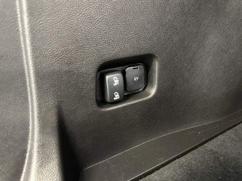 Used 2024 Ford Edge SEL w/ Convenience Package image 27