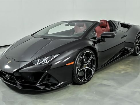 Used 2020 Lamborghini Huracan EVO AWD/4WD image 6