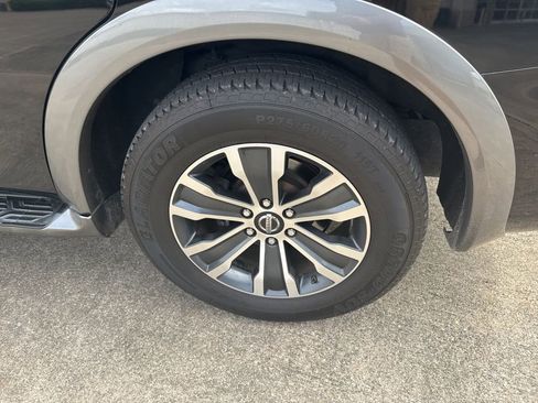 Used 2020 Nissan Armada SL w/ Premium Package image 23