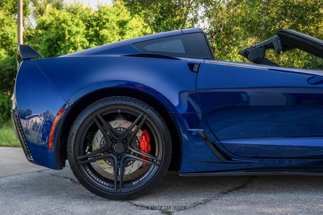 Used 2017 Chevrolet Corvette Grand Sport RWD image 9