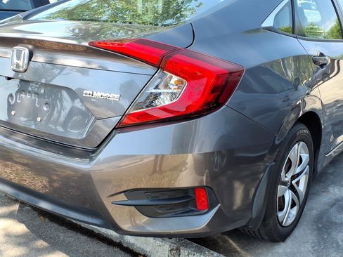 Used 2018 Honda Civic LX image 12