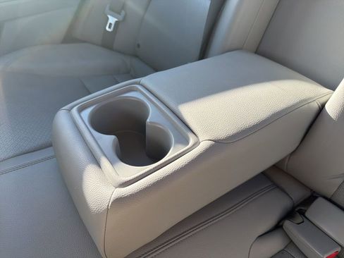 Used 2015 Honda Accord Touring image 37