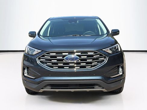 Used 2024 Ford Edge Titanium AWD/4WD image 2