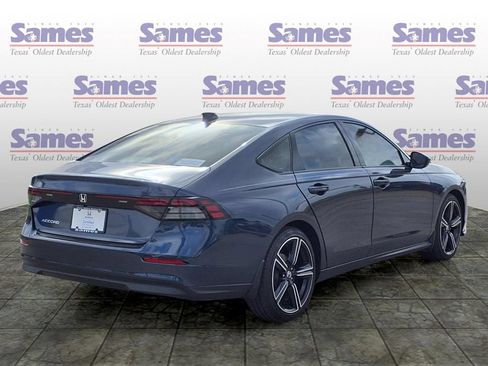 Certified 2026 Honda Accord SE image 7