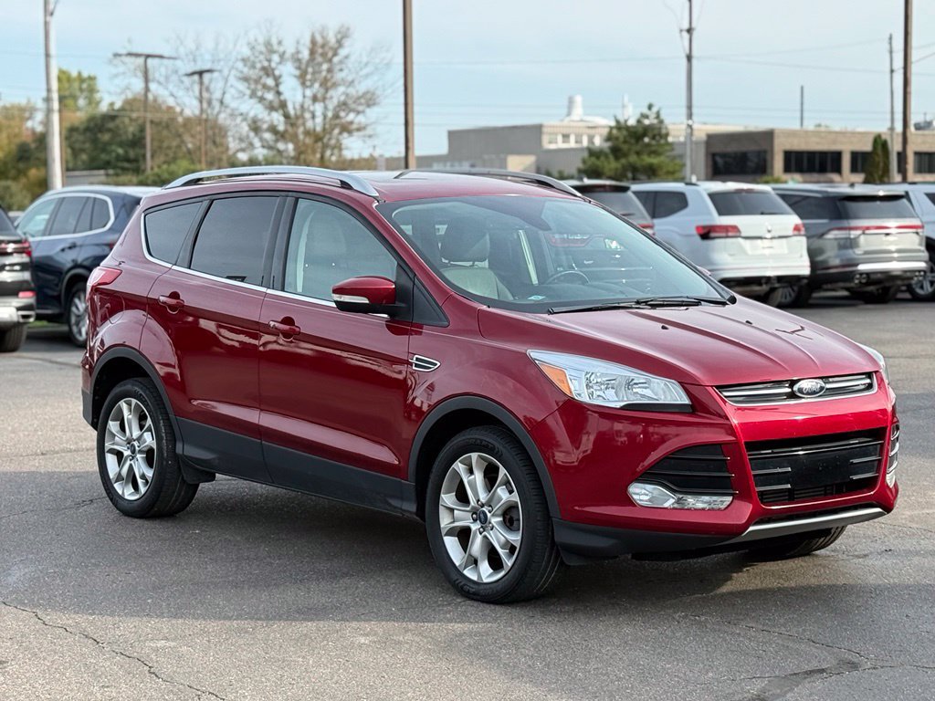 Used 2016 Ford Escape Titanium AWD/4WD image 33