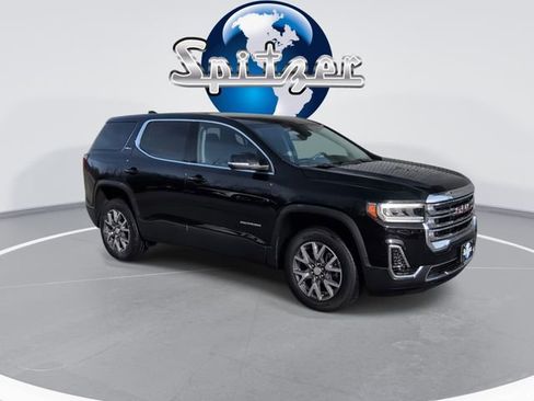 Used 2023 GMC Acadia SLE image 2
